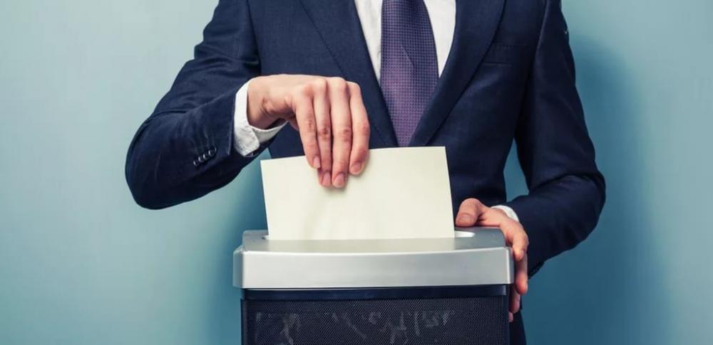 Для ликвидации компании потребуется рассчитаться с сотрудниками.